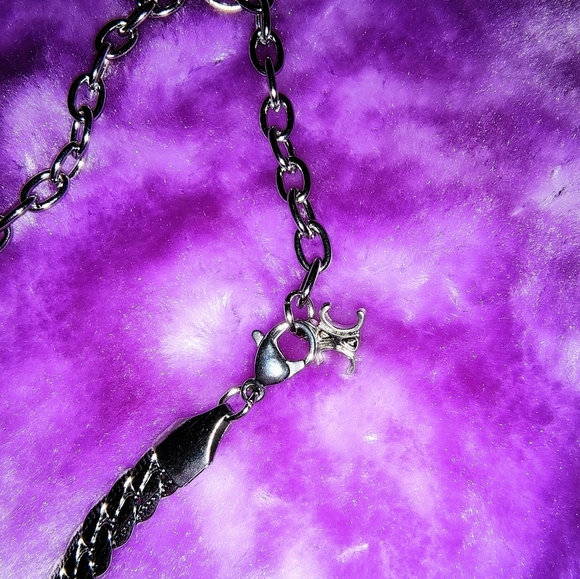 NWT NECKLACE - Picture 4 of 4